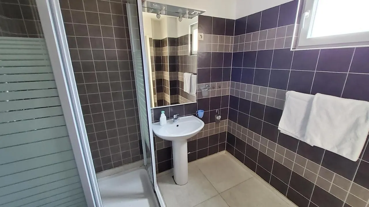Economy Apartment 12 Sleeps 3 Guests Split